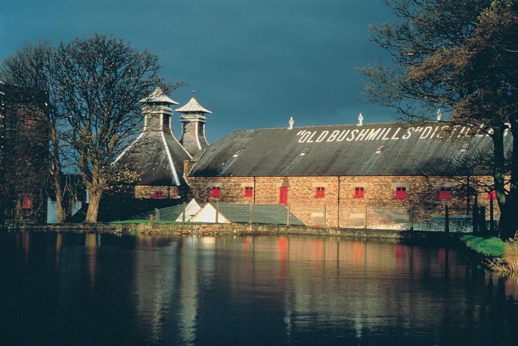 Causeway Lodge Bushmills Dış mekan fotoğraf